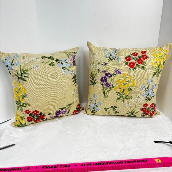 Charles Gallen Irish Linen Embroidered Wildflower Throw Accent Pillows 16x16" - Picture 1 of 16